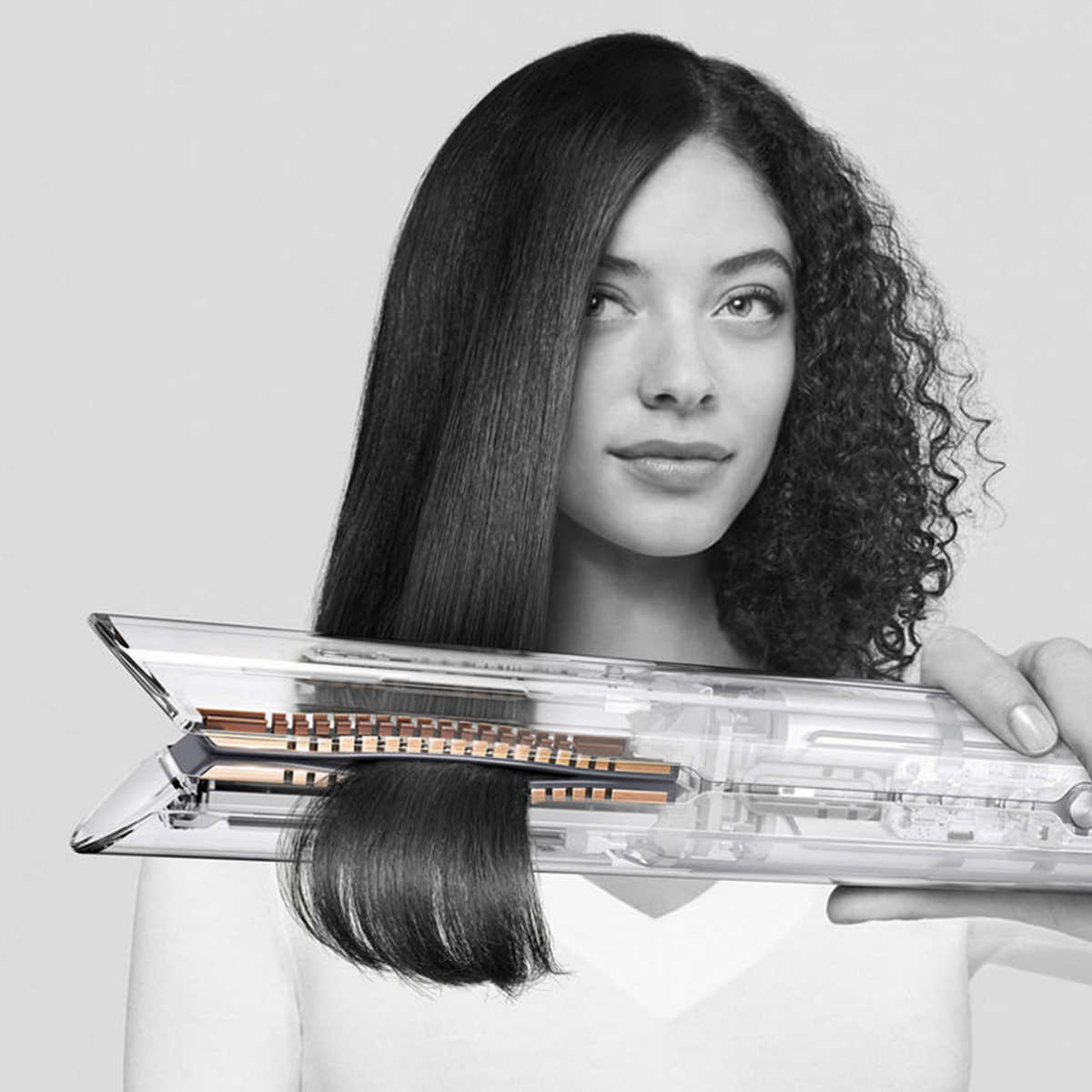 Dyson
Corrale Hair Straightener - Bright Copper & Nickle